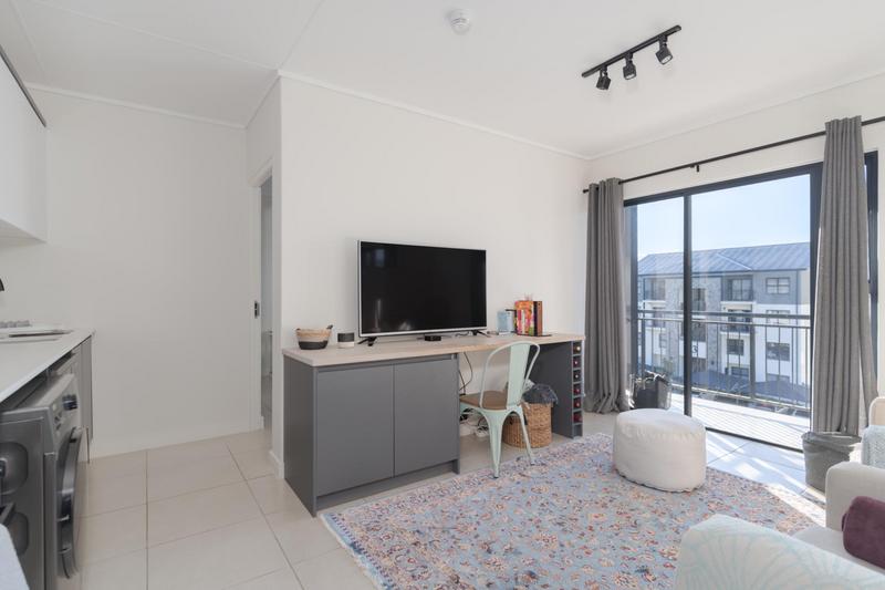 To Let 1 Bedroom Property for Rent in The Huntsman Western Cape